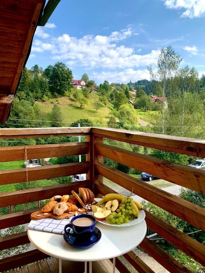 Ніч Над Карпатами Hotel Slavske Luaran gambar