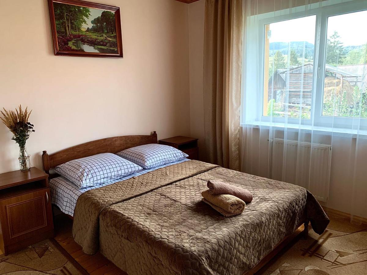 Ніч Над Карпатами Hotel Slavske Luaran gambar