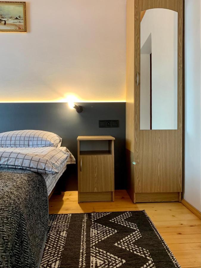 Ніч Над Карпатами Hotel Slavske Luaran gambar