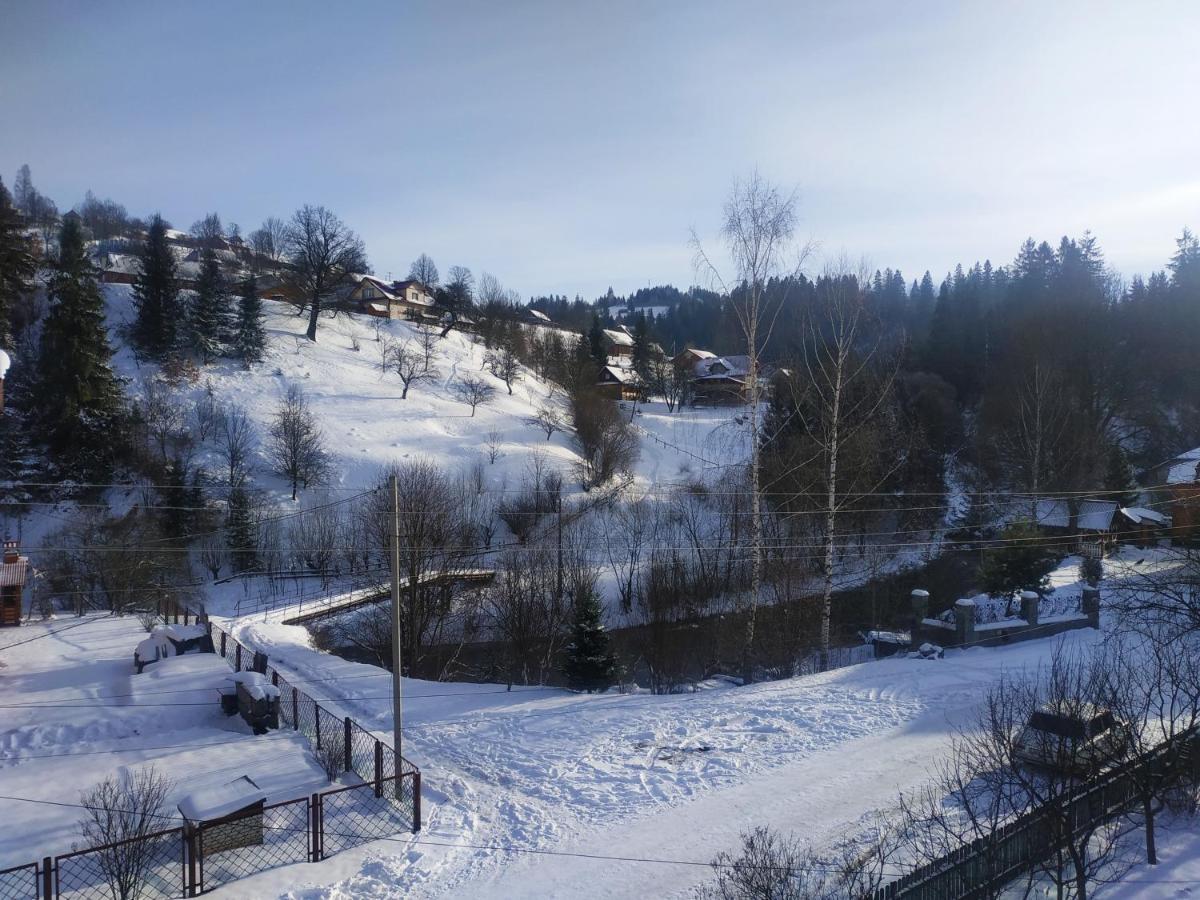 Ніч Над Карпатами Hotel Slavske Luaran gambar